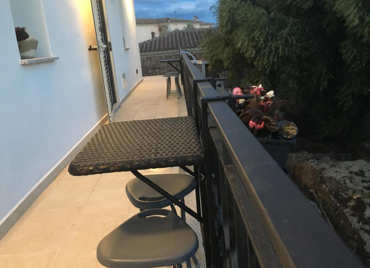 B&B Somiar San Teodoro  Extérieur photo