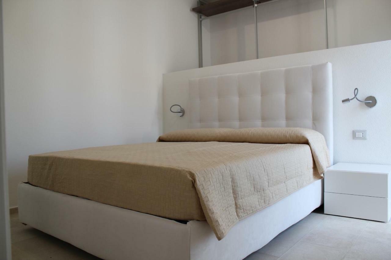 B&B Somiar San Teodoro  Extérieur photo