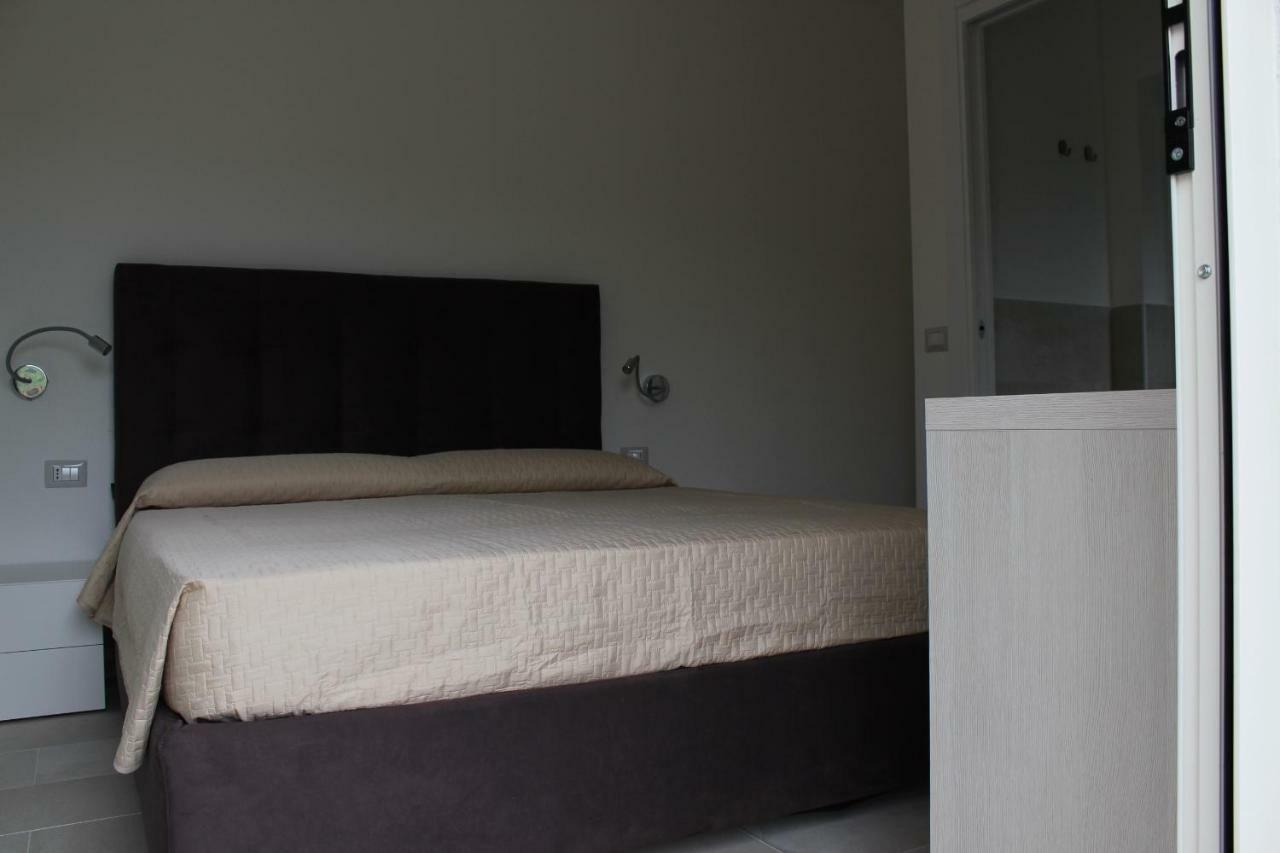 B&B Somiar San Teodoro  Extérieur photo