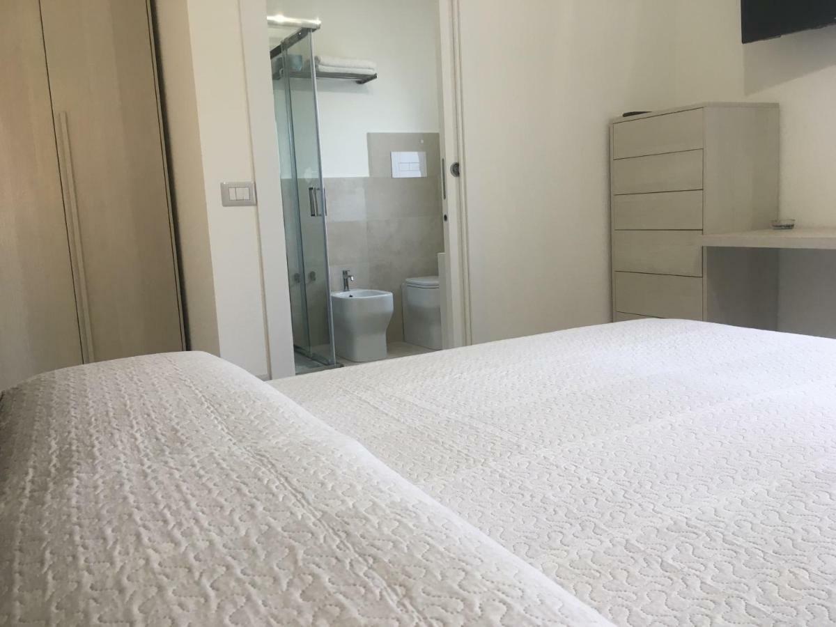 B&B Somiar San Teodoro  Extérieur photo